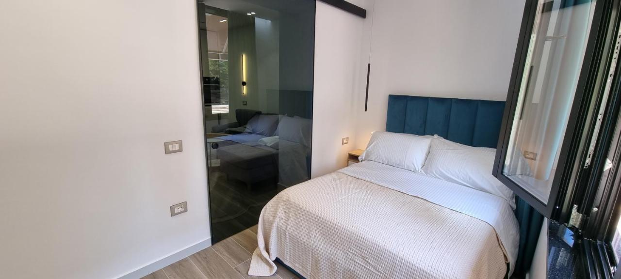 Deluxe Apartment Bllok Tirana Zewnętrze zdjęcie