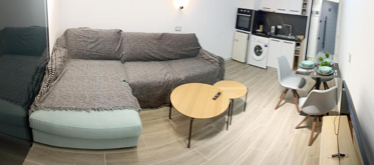 Deluxe Apartment Bllok Tirana Zewnętrze zdjęcie