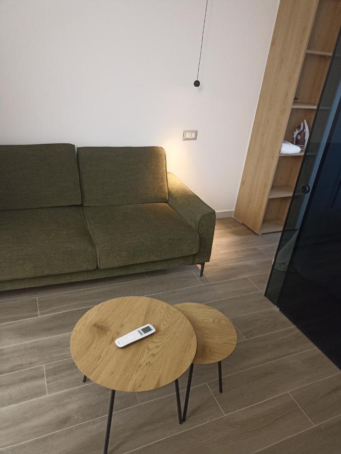 Deluxe Apartment Bllok Tirana Zewnętrze zdjęcie